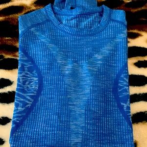 Lululemon Restless Long Sleeve Top - Size 4